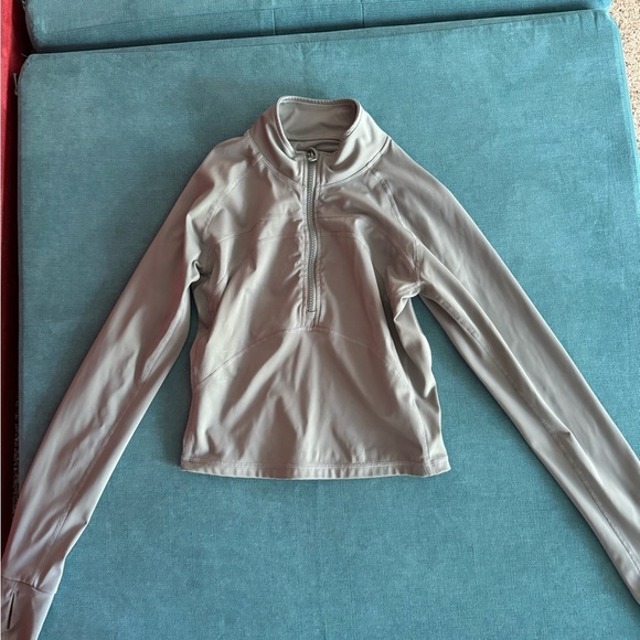 Women's Cropped Workout Jacket 1/2 Zip Pullover Running Athletic Size Small - Picture 4 of 5
